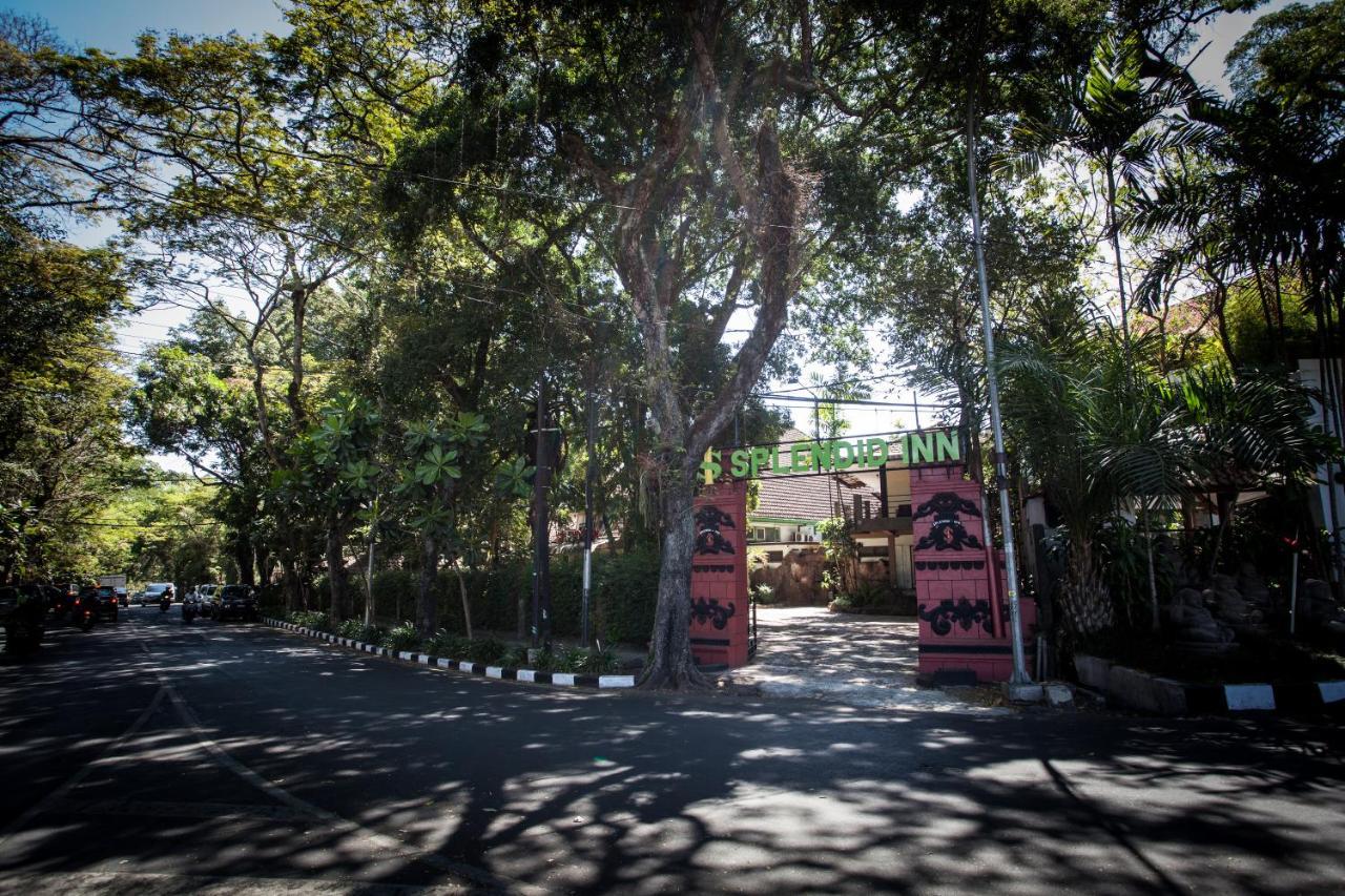 Reddoorz Near Balai Kota Malang Hotel Ngoại thất bức ảnh